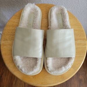 Zara Cream Slides